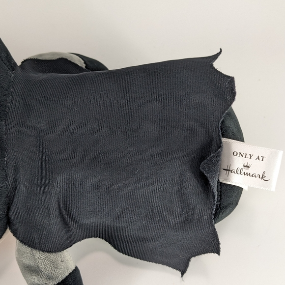 Hallmark Itty Bitty Batman (big version, 12") - Picture 6 of 8